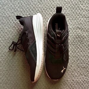 Puma Women's Black and White Shoes